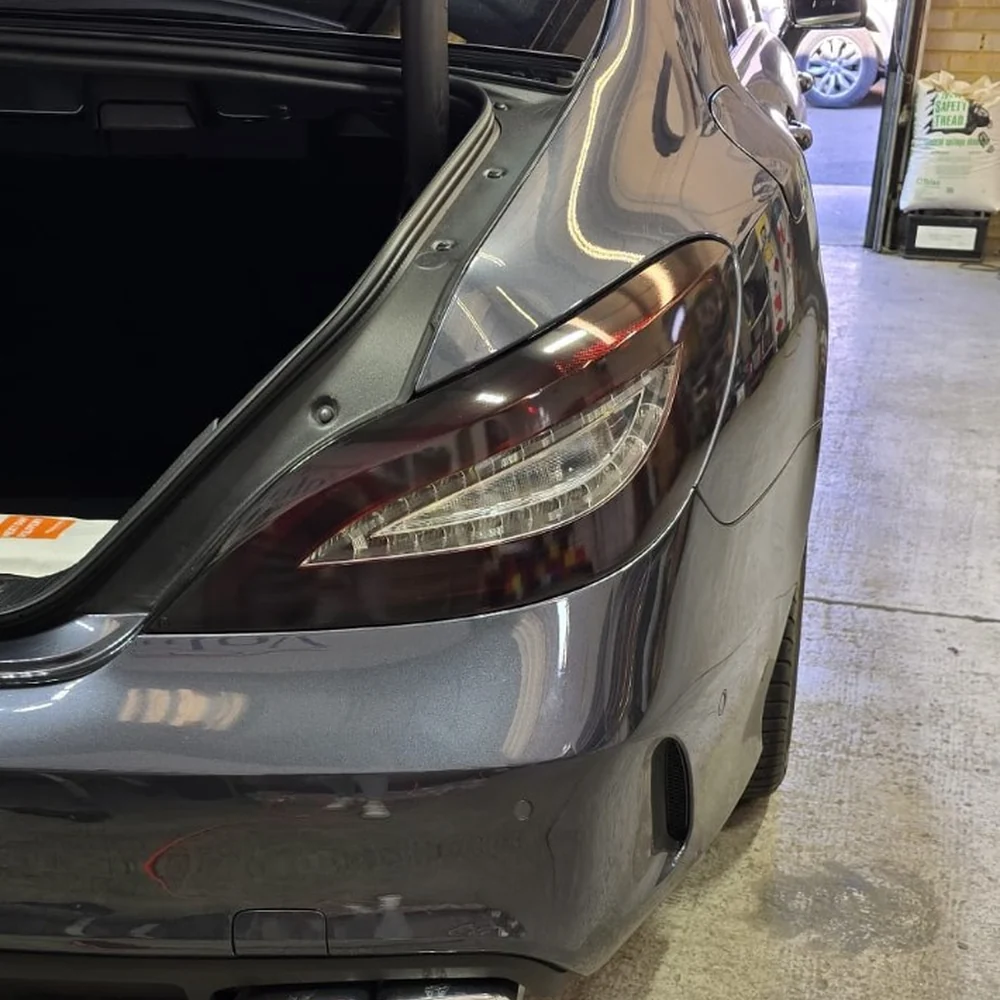 Rear light tint - after