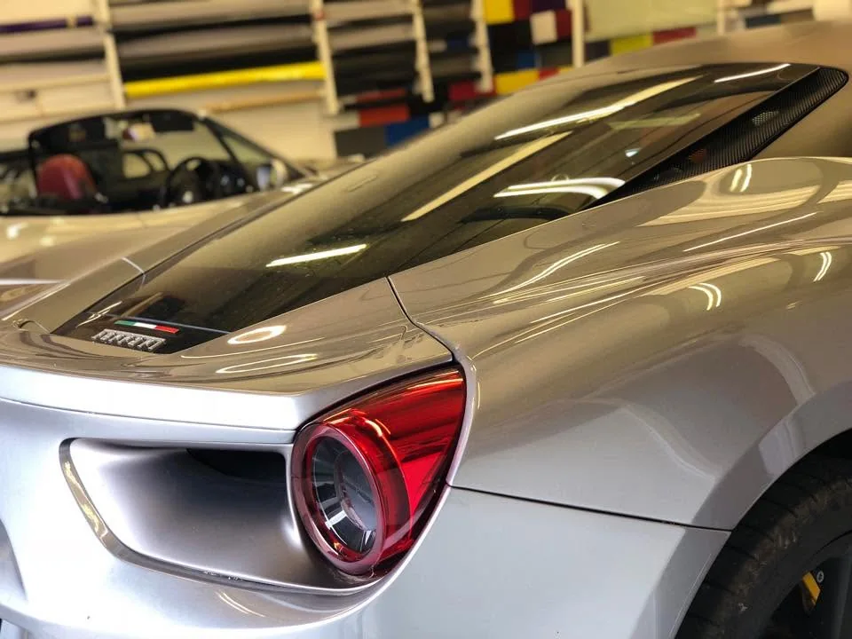 Rear glass tint detail